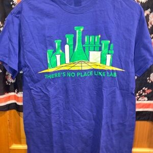 Blue Graphic T-Shirt with wizard of oz Lab Design